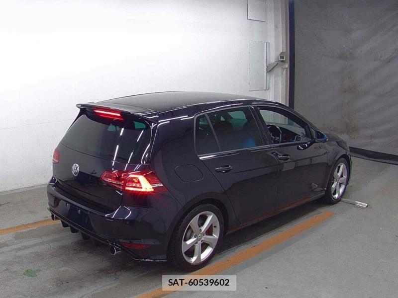 VolksWagen GOLF GTI 2013-10 6846260-1