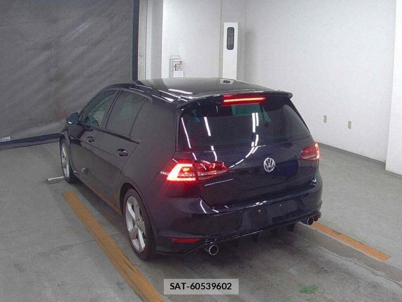 VolksWagen GOLF GTI 2013-10 6846260-2