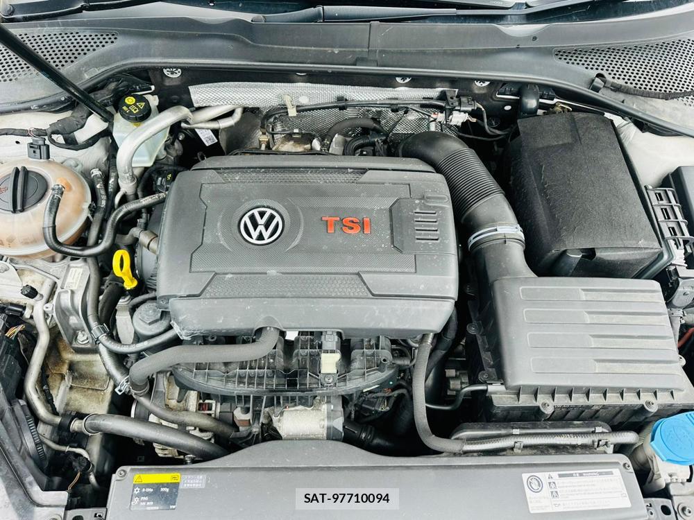 VolksWagen GOLF GTI 2014 6904590-37