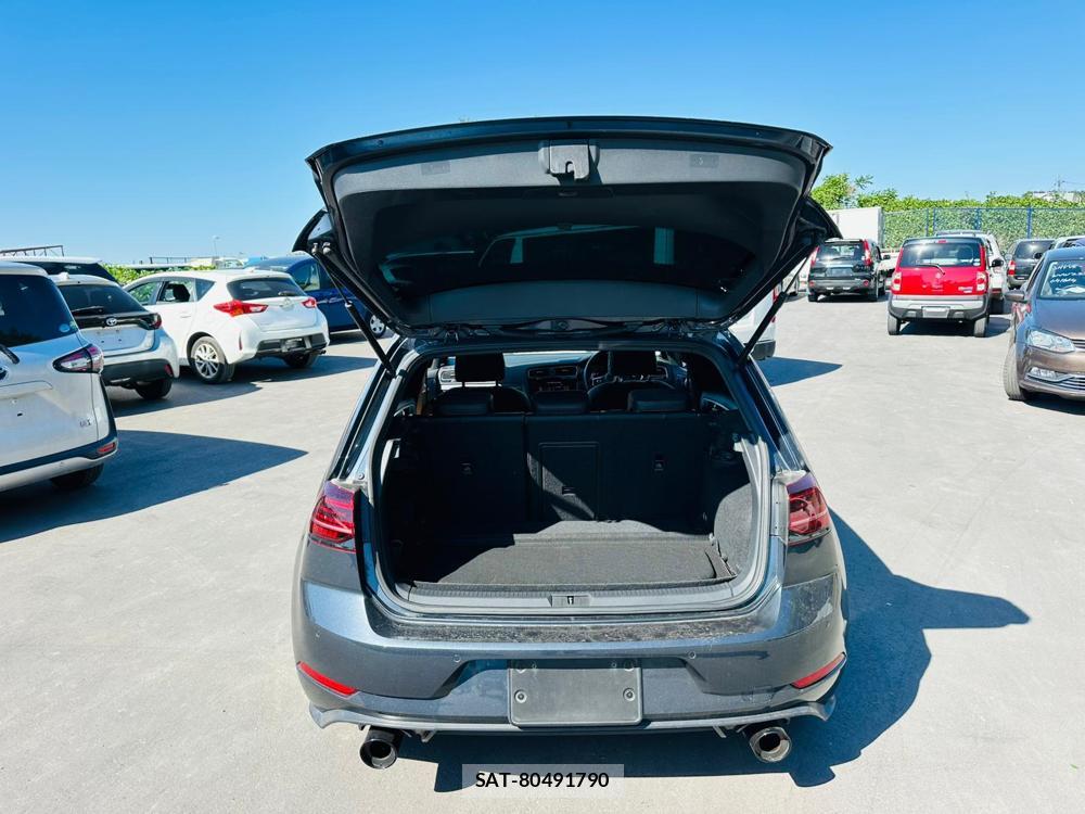VolksWagen GOLF GTI 2019-03 7181354-25