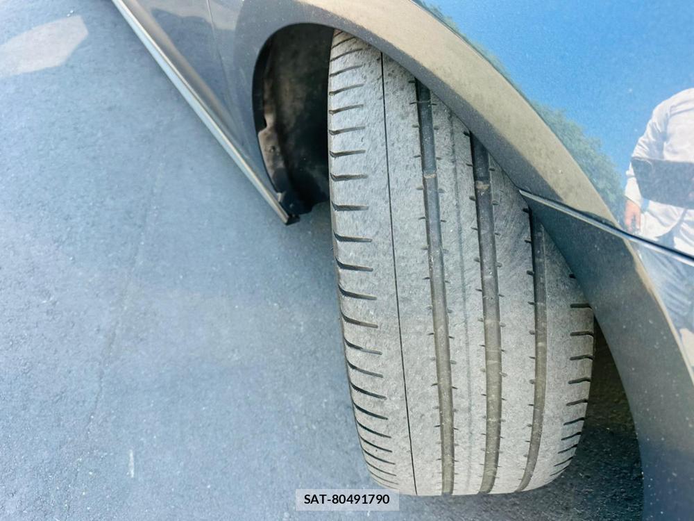 VolksWagen GOLF GTI 2019-03 7181354-31