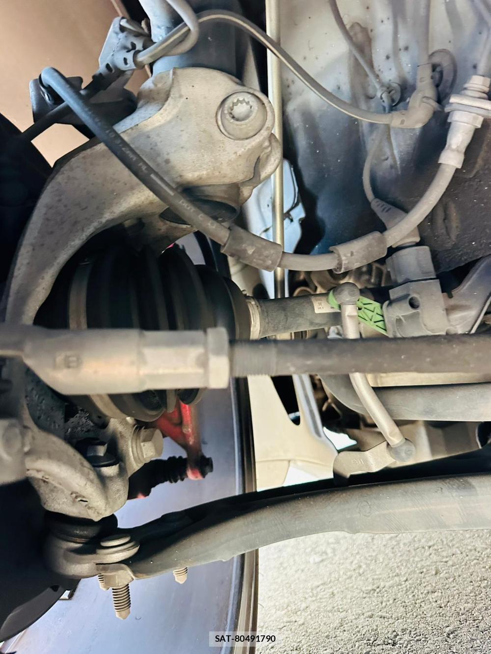 VolksWagen GOLF GTI 2019-03 7181354-32