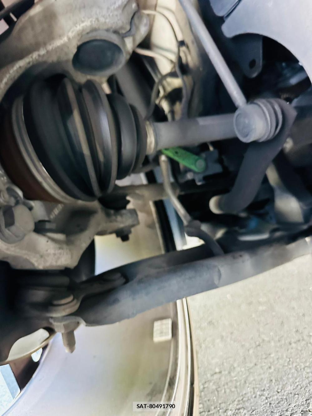 VolksWagen GOLF GTI 2019-03 7181354-33