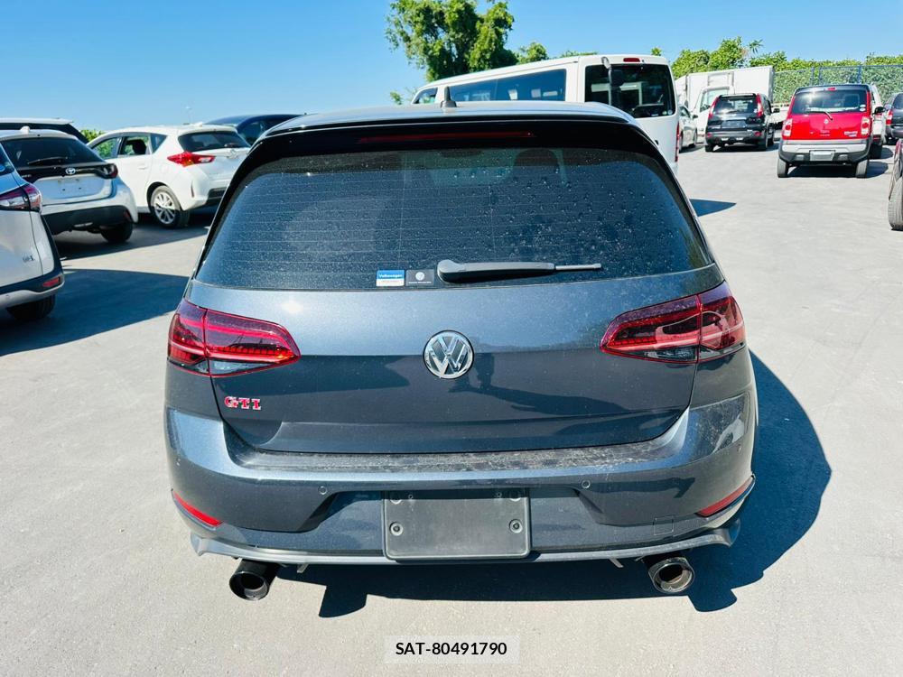 VolksWagen GOLF GTI 2019-03 7181354-3