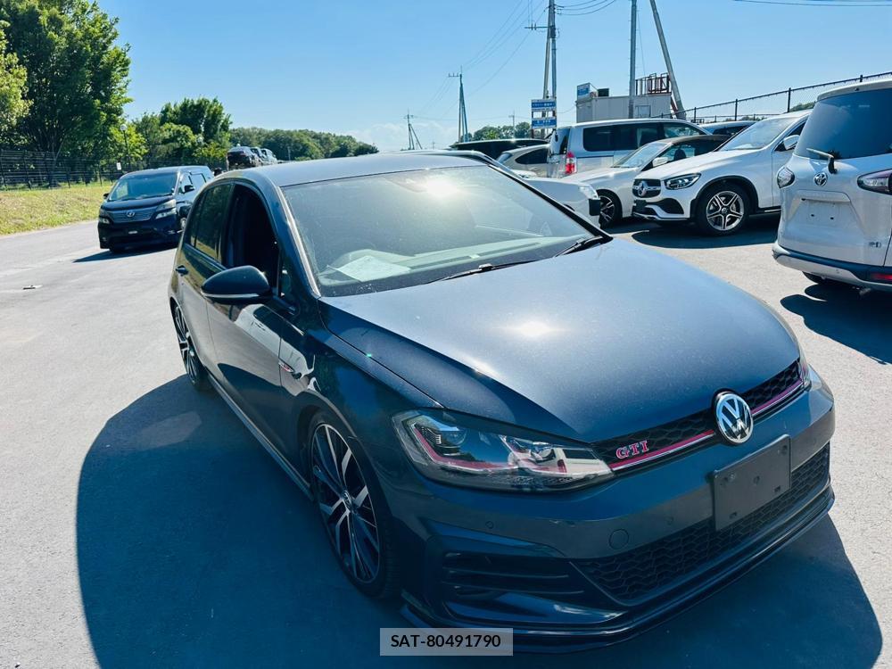 VolksWagen GOLF GTI 2019-03 7181354-6