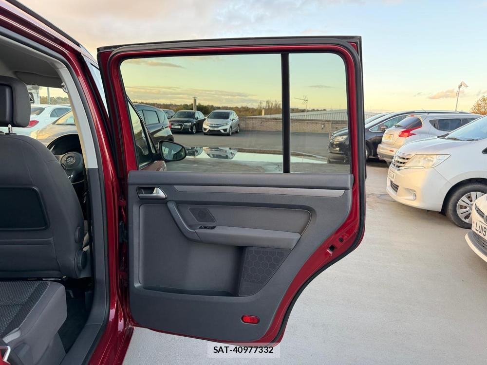 VolksWagen TOURAN 2015 837344-13