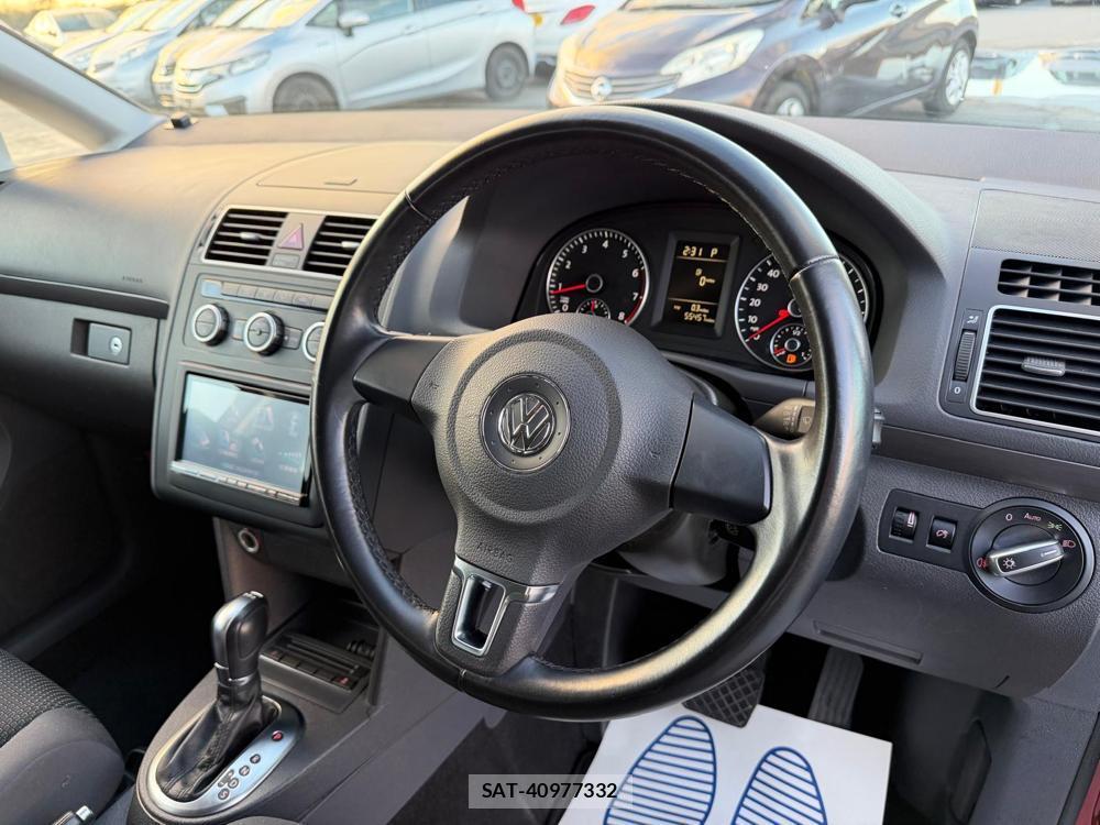 VolksWagen TOURAN 2015 837344-17