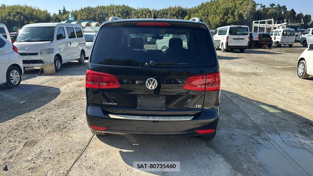 VolksWagen GOLF TOURAN 2014-10 5852489-2