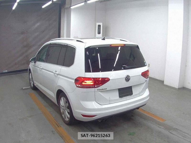 VolksWagen GOLF TOURAN 2016-12 6848993-2
