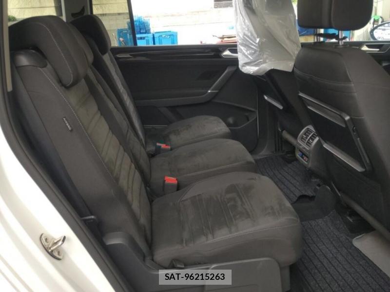 VolksWagen GOLF TOURAN 2016-12 6848993-5