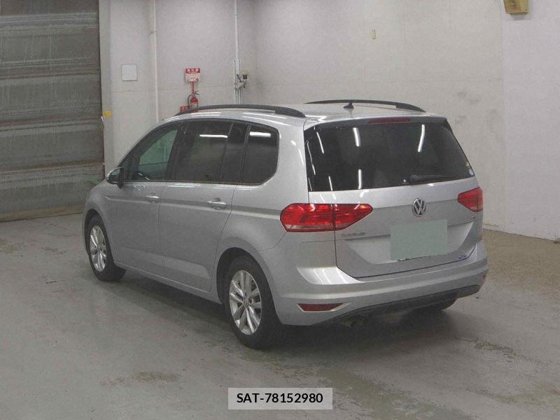VolksWagen GOLF TOURAN 2016 6937246-2