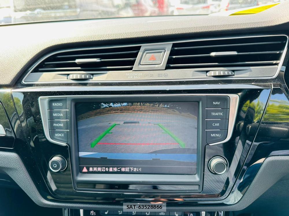 VolksWagen GOLF TOURAN 2016 6714481-17