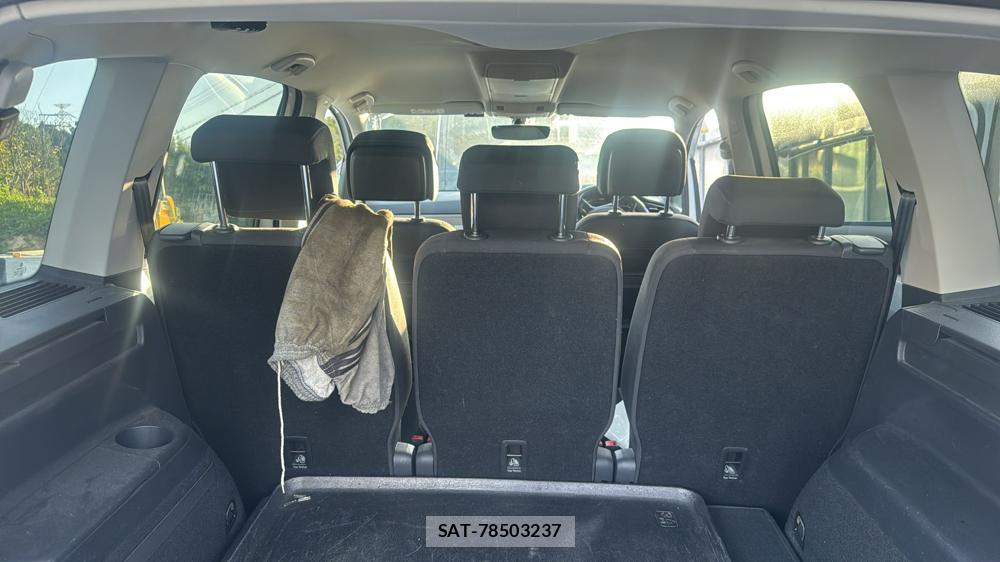 VolksWagen GOLF TOURAN 2017-03 824628-14