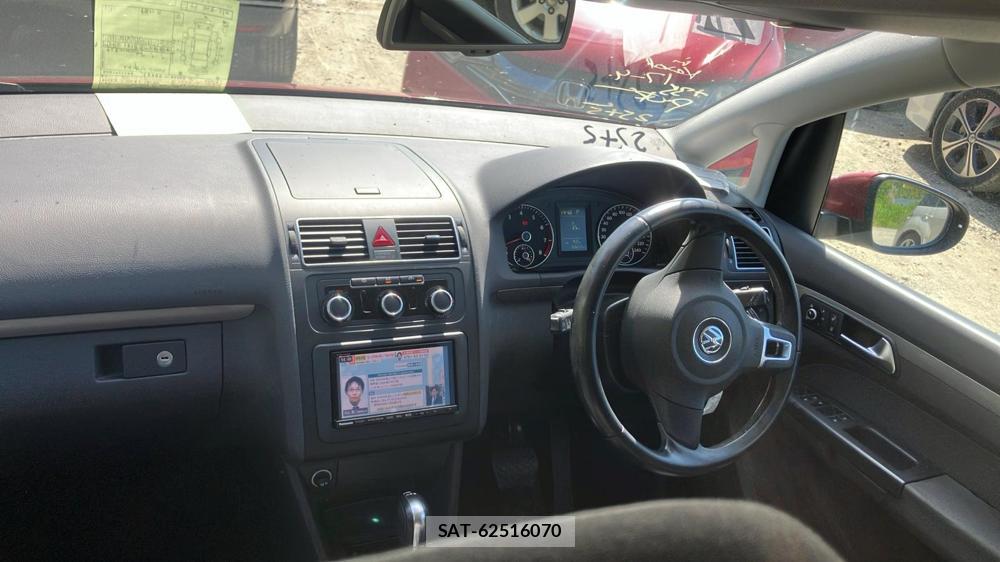 VolksWagen GOLF TOURAN 2014 6029467-12