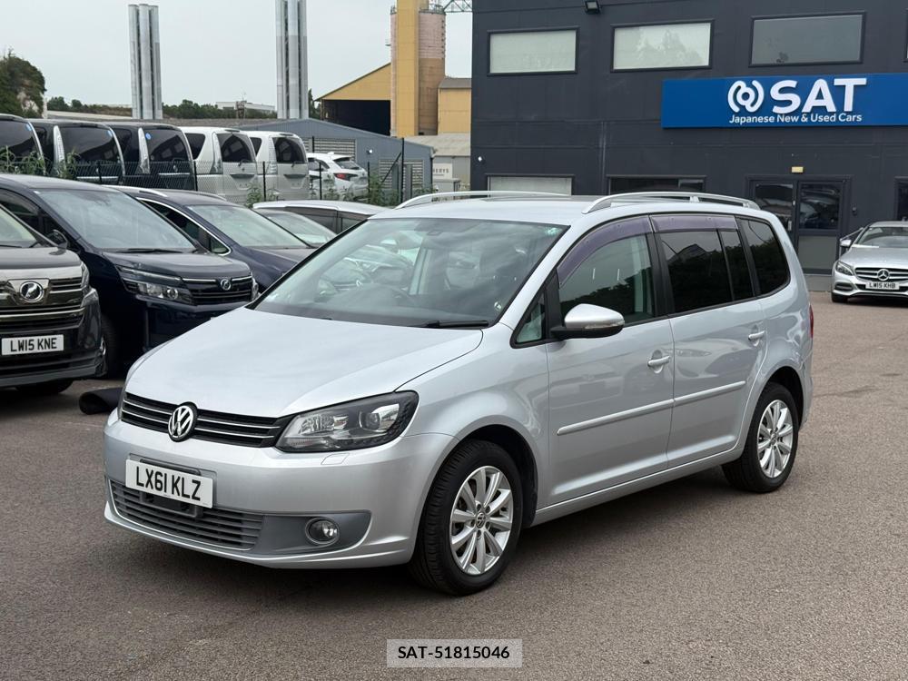 VolksWagen GOLF TOURAN 2011-12 1279235-1
