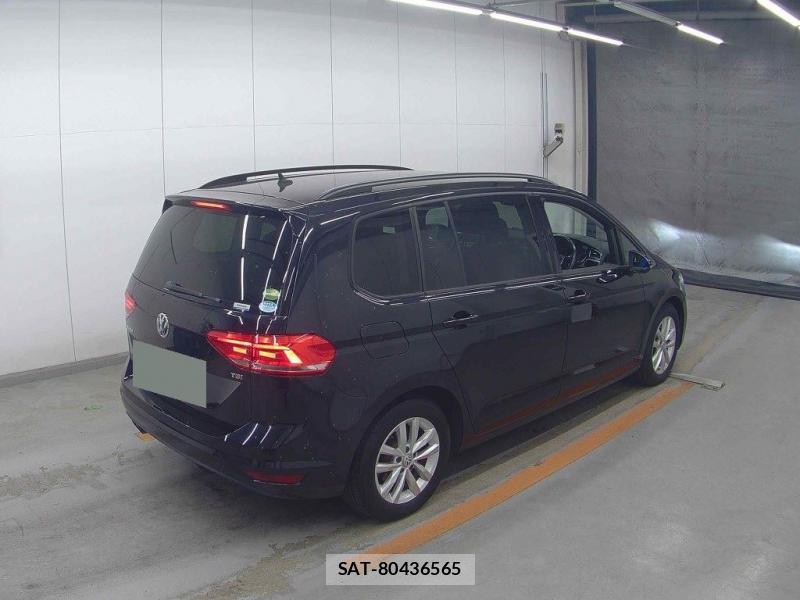 VolksWagen GOLF TOURAN 2016-09 7283302-1
