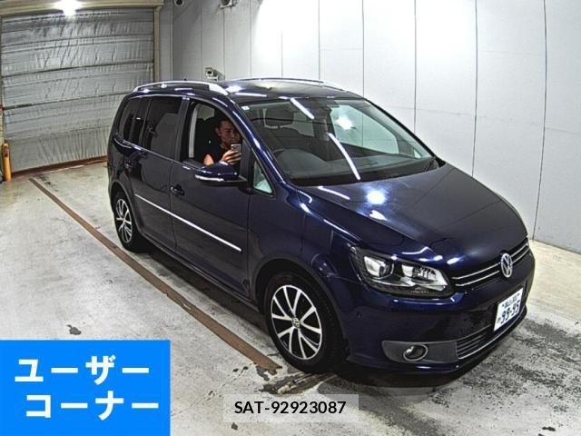 VolksWagen GOLF TOURAN 2014-03 8070456-0