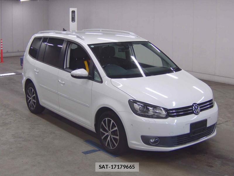 VolksWagen GOLF TOURAN 2015-11 8160953-3