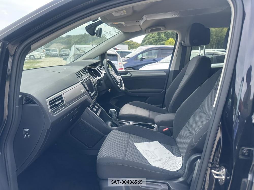 VolksWagen GOLF TOURAN 2016-09 7283302-12