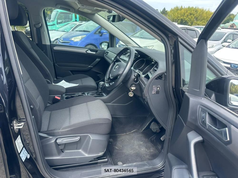 VolksWagen GOLF TOURAN 2016-09 7283302-13