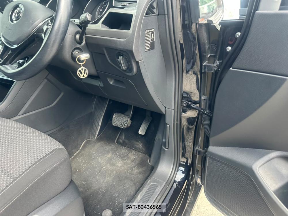 VolksWagen GOLF TOURAN 2016-09 7283302-15