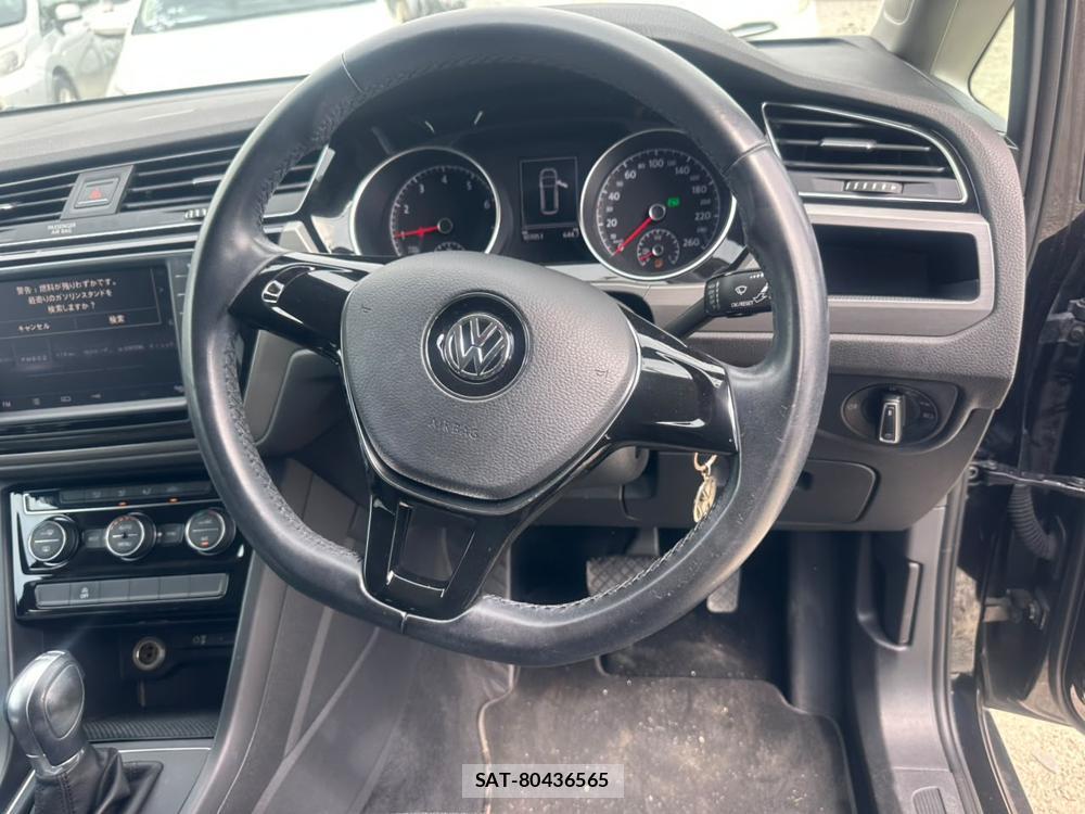 VolksWagen GOLF TOURAN 2016-09 7283302-16