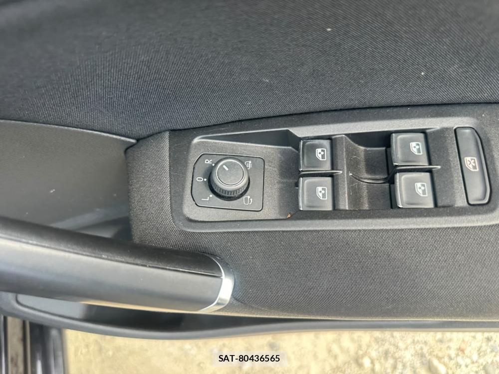 VolksWagen GOLF TOURAN 2016-09 7283302-23