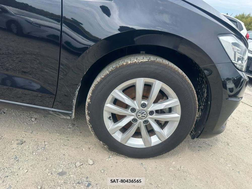 VolksWagen GOLF TOURAN 2016-09 7283302-32