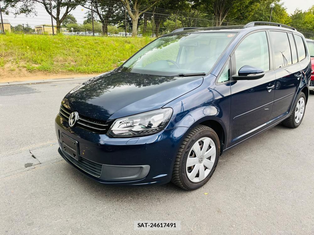 VolksWagen GOLF TOURAN 2016-01 8351361-0