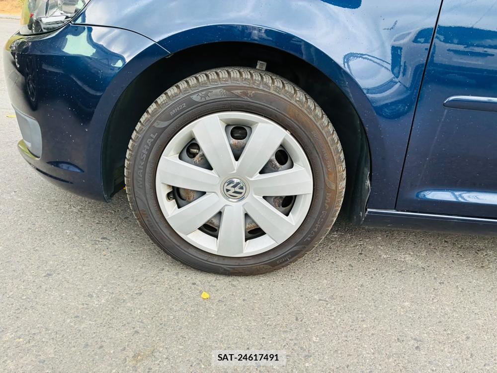 VolksWagen GOLF TOURAN 2016-01 8351361-31