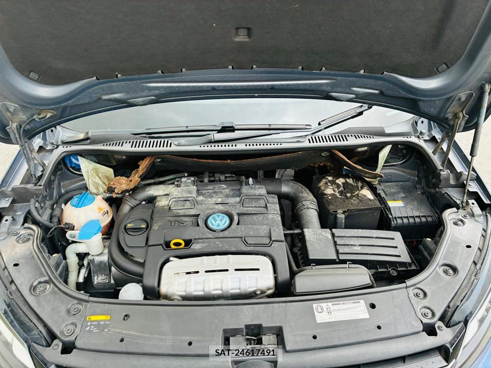 VolksWagen GOLF TOURAN 2016-01 8351361-38