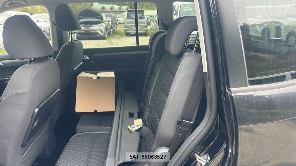 VolksWagen GOLF TOURAN 2012 6610190-9