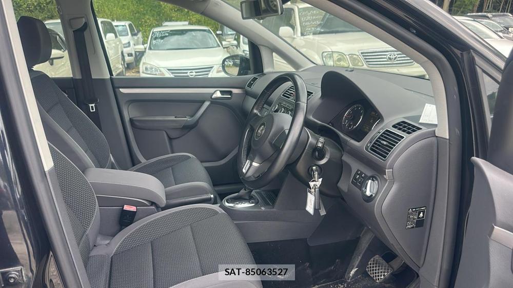 VolksWagen GOLF TOURAN 2012 6610190-11