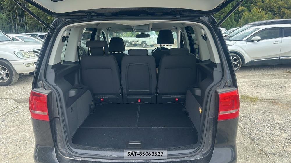 VolksWagen GOLF TOURAN 2012 6610190-24