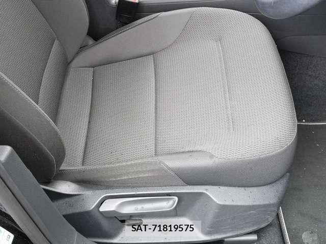 VolksWagen GOLF VARIANT 2019-02 6215028-13