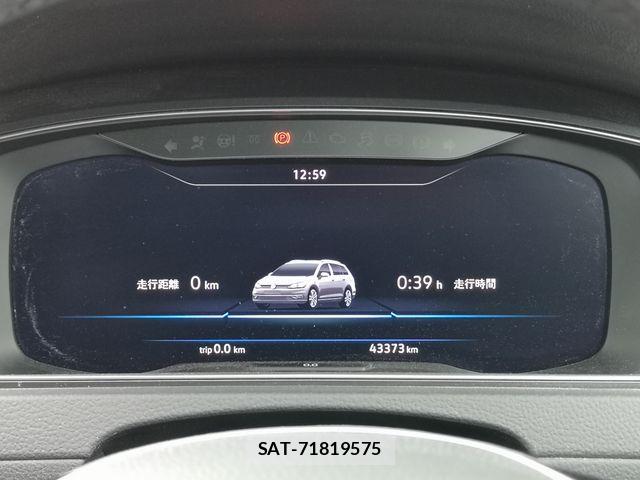 VolksWagen GOLF VARIANT 2019-02 6215028-29