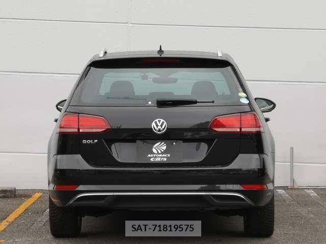 VolksWagen GOLF VARIANT 2019-02 6215028-8