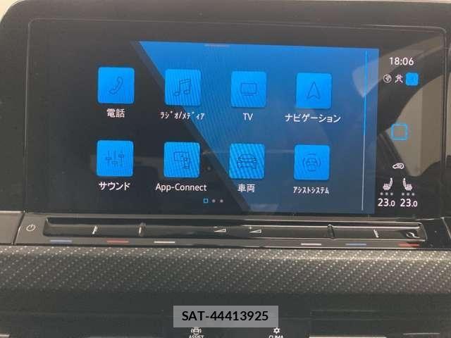 VolksWagen GOLF VARIANT 2024-03 8525010-16