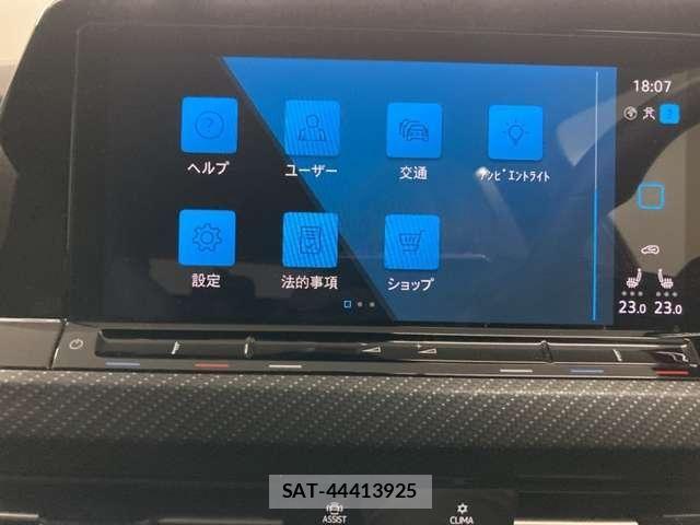 VolksWagen GOLF VARIANT 2024-03 8525010-17
