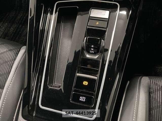 VolksWagen GOLF VARIANT 2024-03 8525010-29