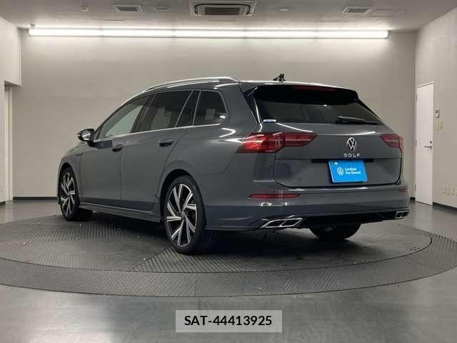 VolksWagen GOLF VARIANT 2024-03 8525010-3