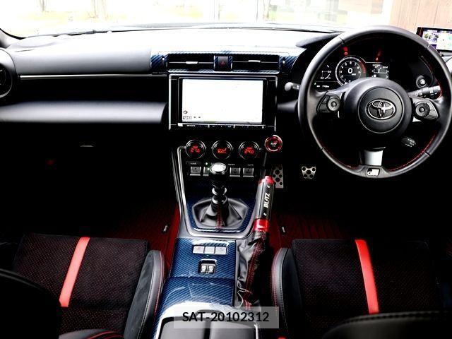 Toyota GR86 2022-08 820107-1