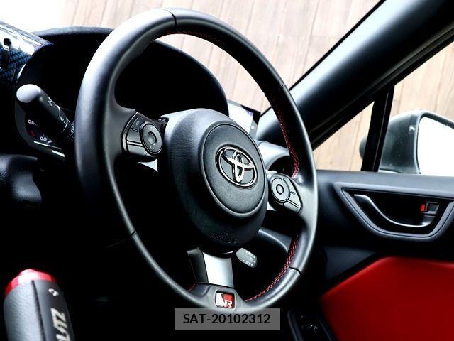 Toyota GR86 2022-08 820107-20