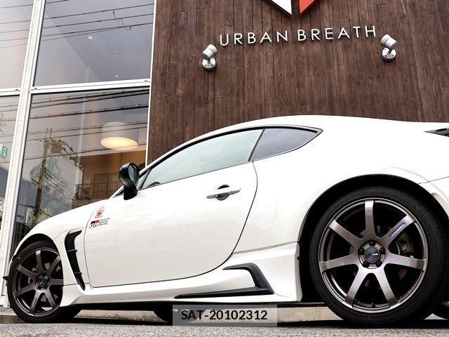 Toyota GR86 2022-08 820107-8