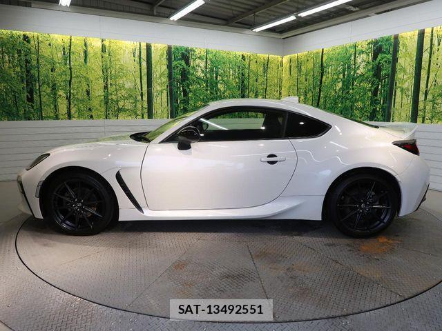Toyota GR86 2022-06 1015658-16