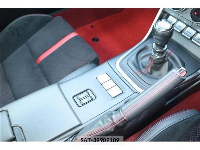 Toyota GR86 2023-06 1380739-10
