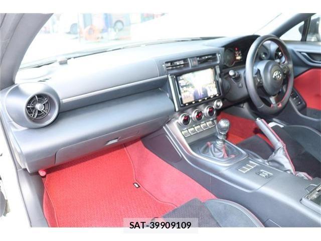 Toyota GR86 2023-06 1380739-6