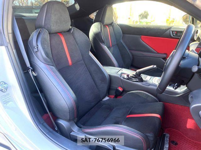 Toyota GR86 2023-07 2319481-9
