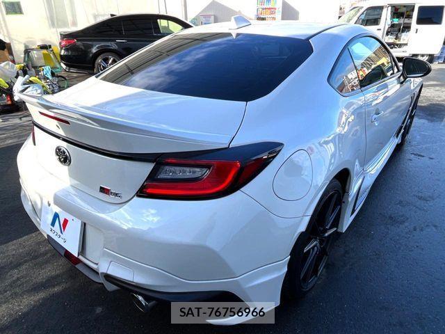 Toyota GR86 2023-07 2319481-18