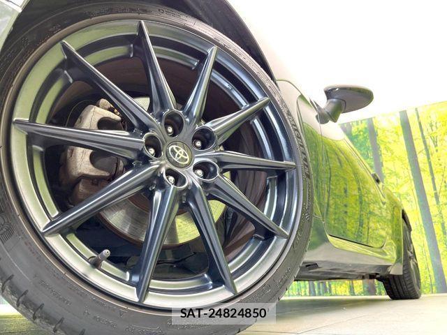 Toyota GR86 2023-09 3769028-12